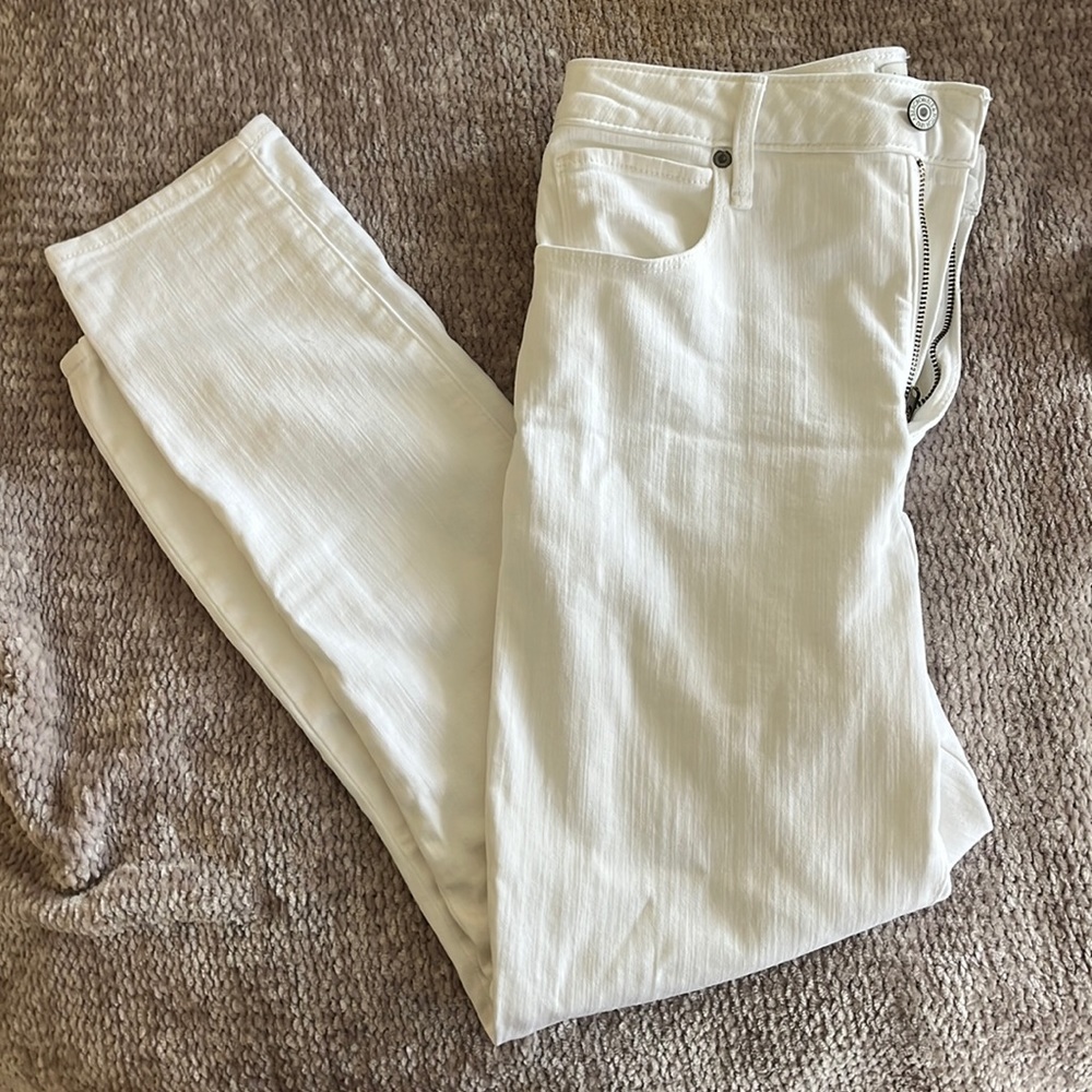 Curve love skinny white Abercrombie jeans